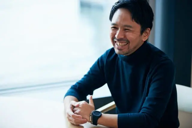 水墨画家・與座巧さん