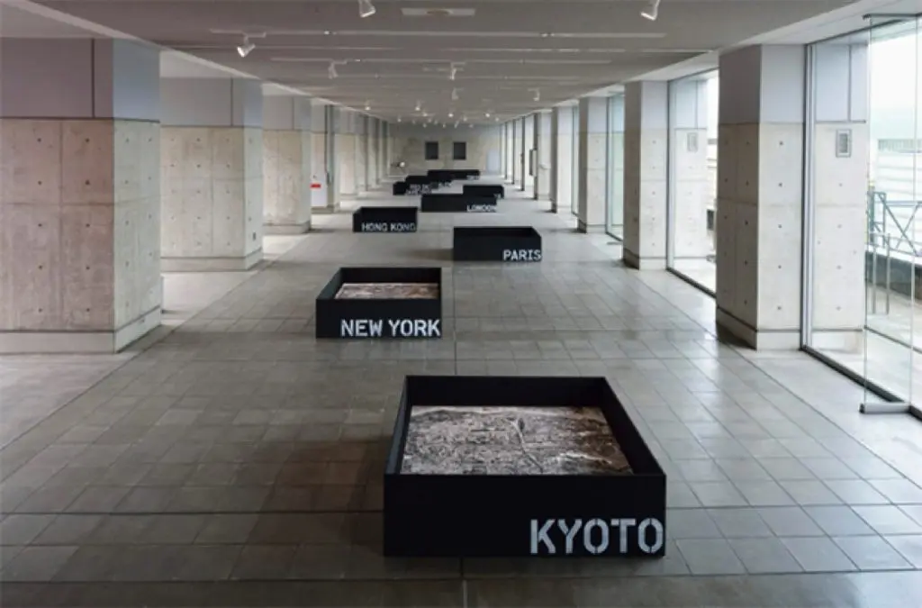 西野壮平《Diorama Map》（KYOTOGRAPHIE 2014）