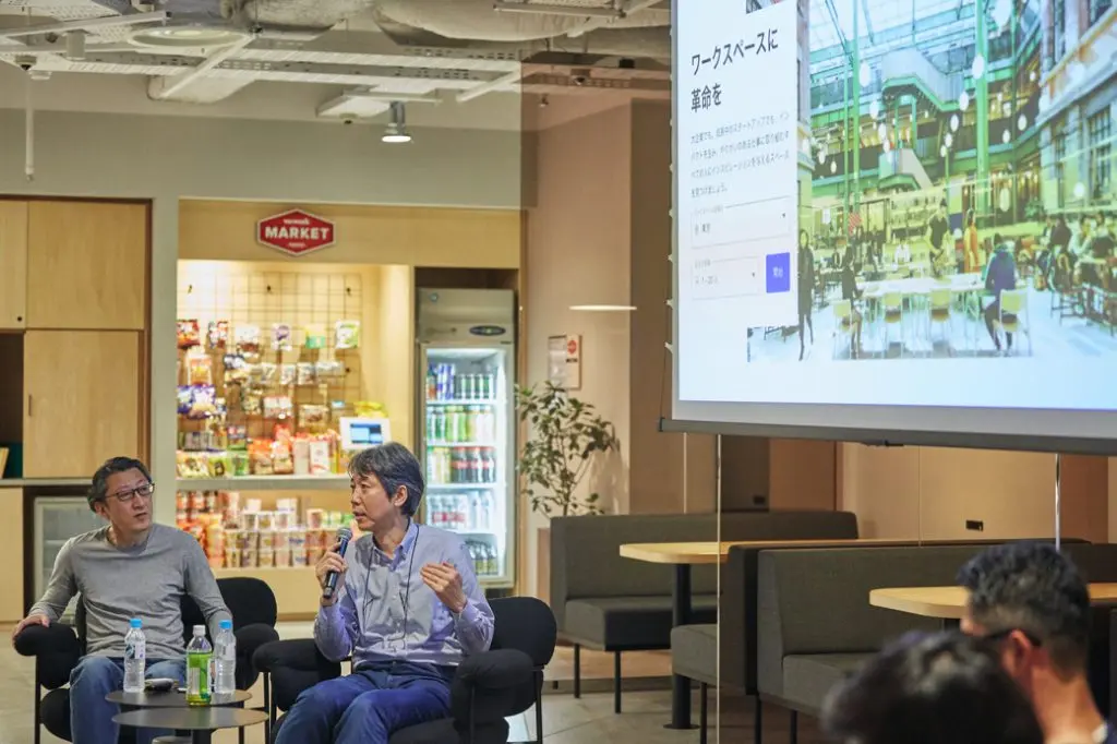 『MEZZANINE』編集長の吹田良平さんとWeWork／Powered by Weのゼネラルマネジャーの真田年幸さん