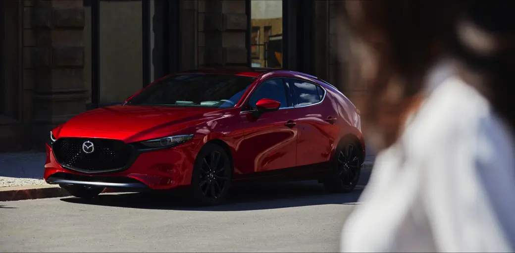 MAZDA 3 FASTBACK