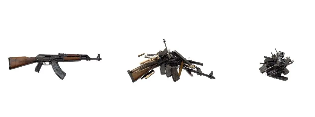 政府の武器破壊プログラム等で回収された違法銃器を「平和の素材（ peace metal）」へ転換。約12,000丁をpeace metalへ転換したと説明している。出典：Humanium Metal