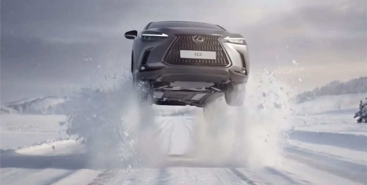 想像力・憧れを増幅する事例：Lexus