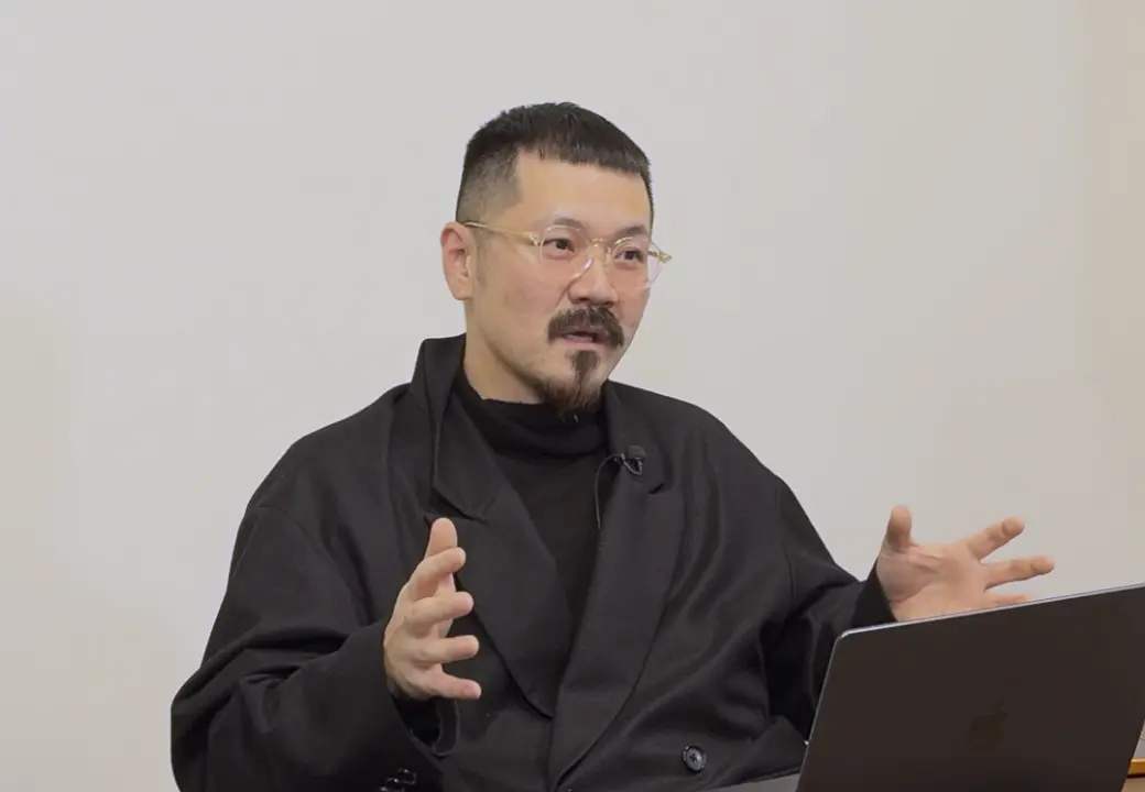黒柳茂|Shigeru Kuroyanagi 株式会社スパイクスタジオ 代表取締役CEO。データサイエンティストとして様々な業種の機械学習モデル構築やデータマネジメントプラットフォームの開発、データサイエンティスト及びデータエンジニアのマネジメントに従事。大企業向けのDX推進コンサルティングや、経営層から現場までのDX/生成AI人材の育成など、のべ1万人以上の講師を務める。
