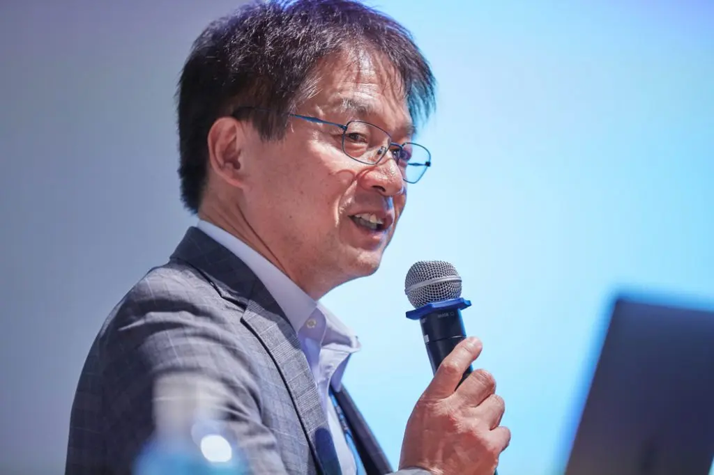 魚津吉弘さん