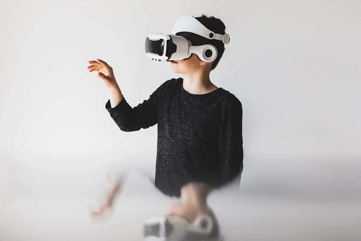 コロナ時代、働く「わたしたち」のウェルビーイングにVRは貢献できるのか？