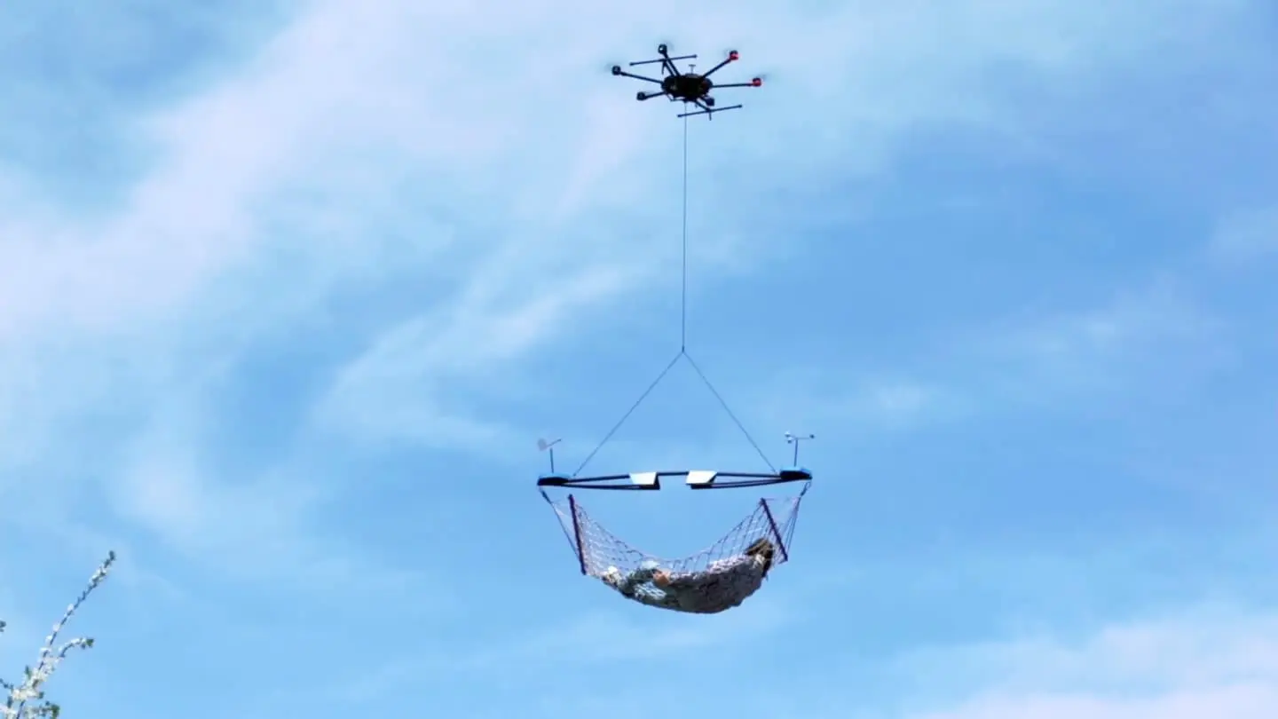 ビール会社が仕掛けた空飛ぶ広告！ バイラル映像によるプロモーション