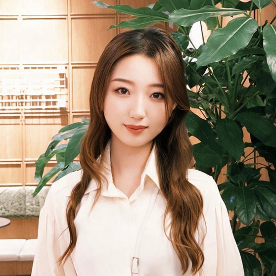 川田 稚子